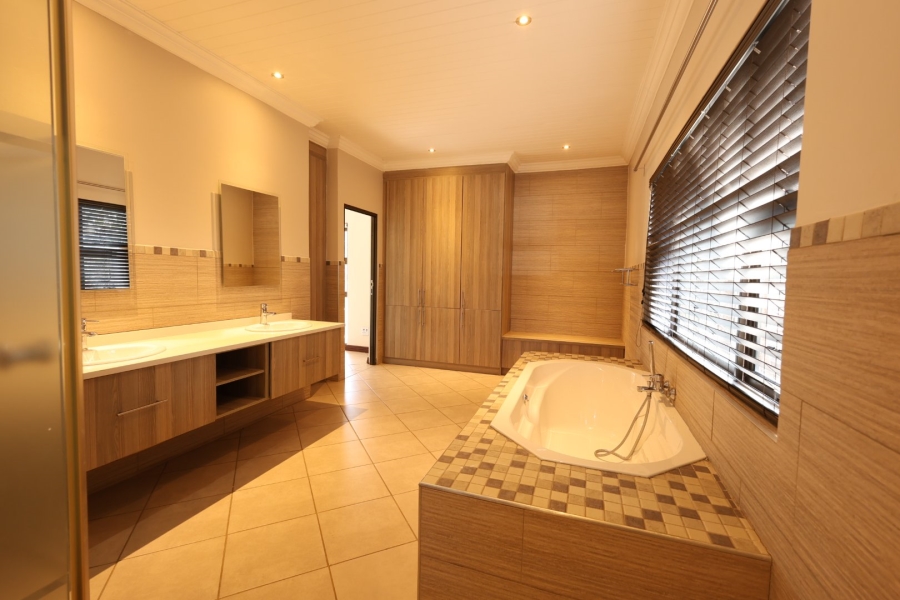 3 Bedroom Property for Sale in Verloren Estate Limpopo