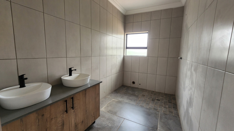 1 Bedroom Property for Sale in Verloren Estate Limpopo