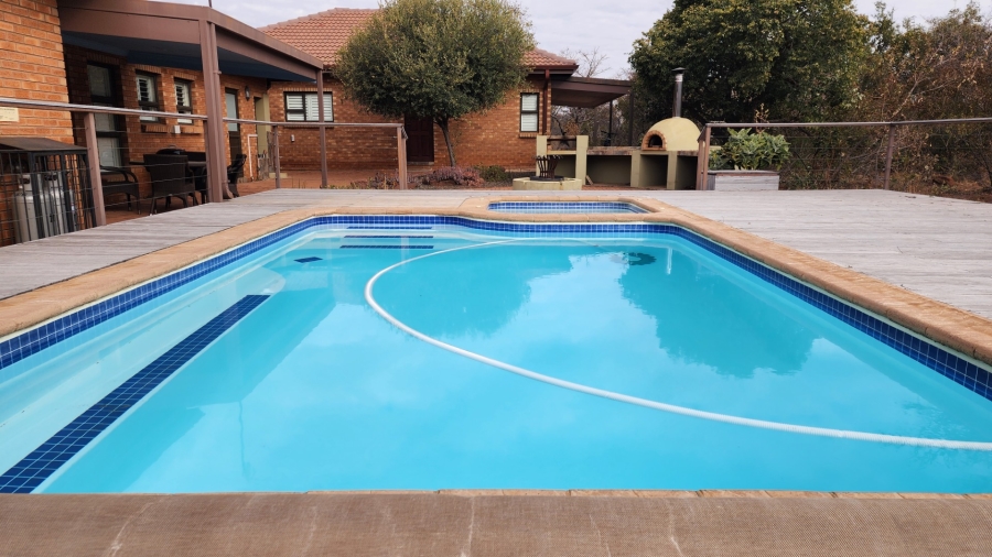 7 Bedroom Property for Sale in Verloren Estate Limpopo