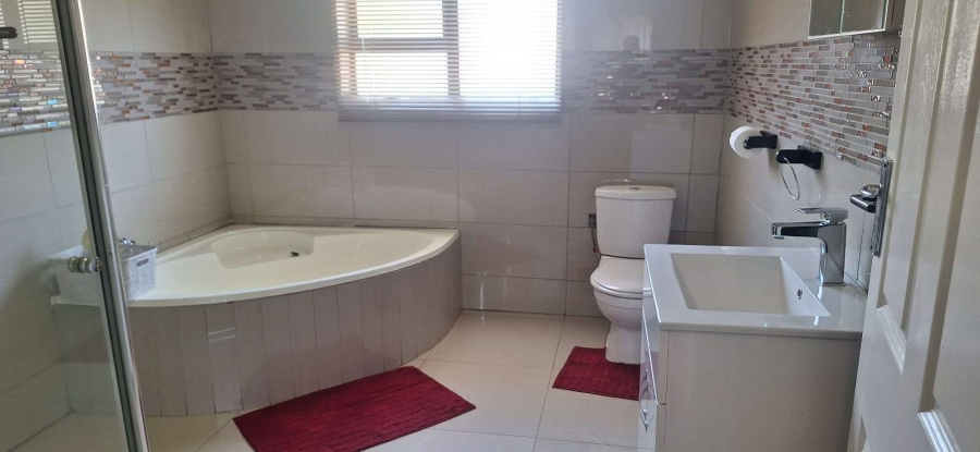 3 Bedroom Property for Sale in Chroompark Limpopo