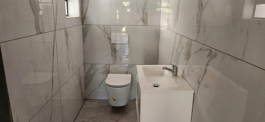 7 Bedroom Property for Sale in North View Estate Limpopo