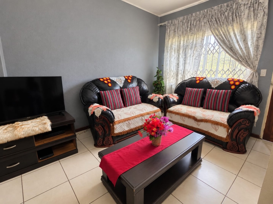To Let 3 Bedroom Property for Rent in Moregloed Limpopo