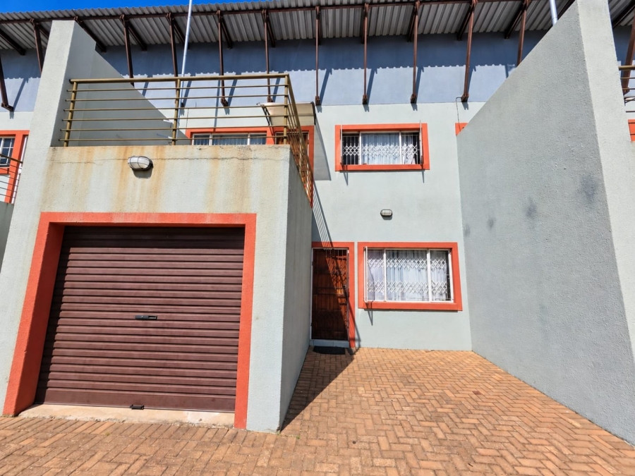To Let 3 Bedroom Property for Rent in Moregloed Limpopo