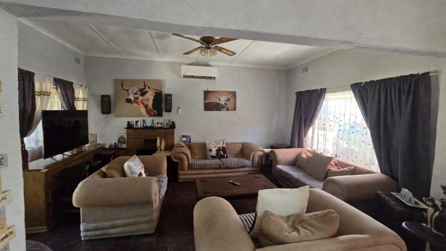5 Bedroom Property for Sale in Annadale Limpopo