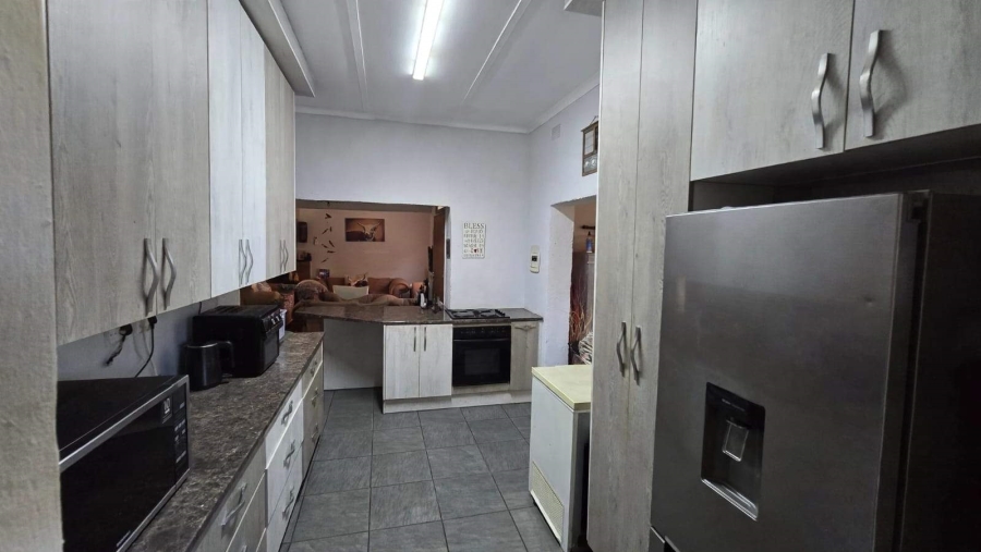 5 Bedroom Property for Sale in Annadale Limpopo