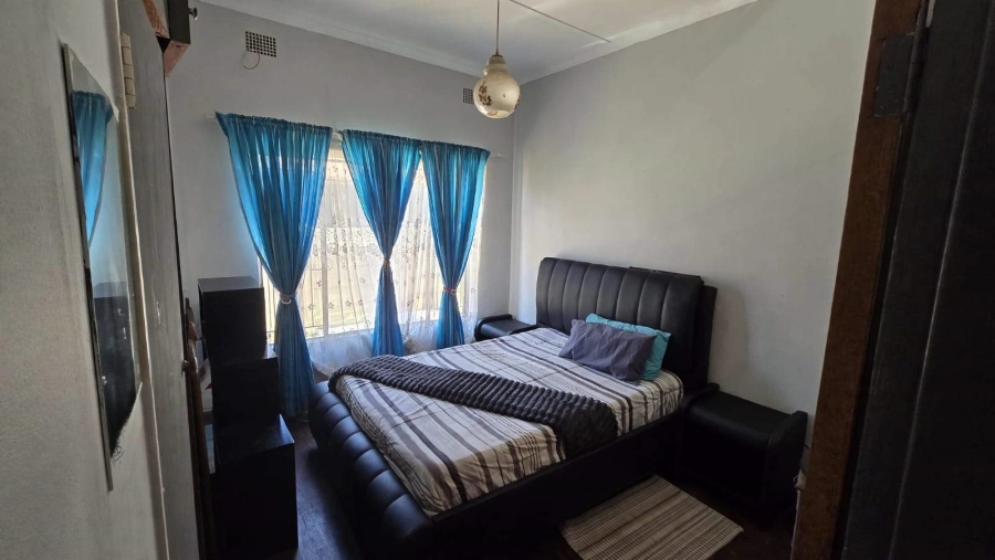 5 Bedroom Property for Sale in Annadale Limpopo