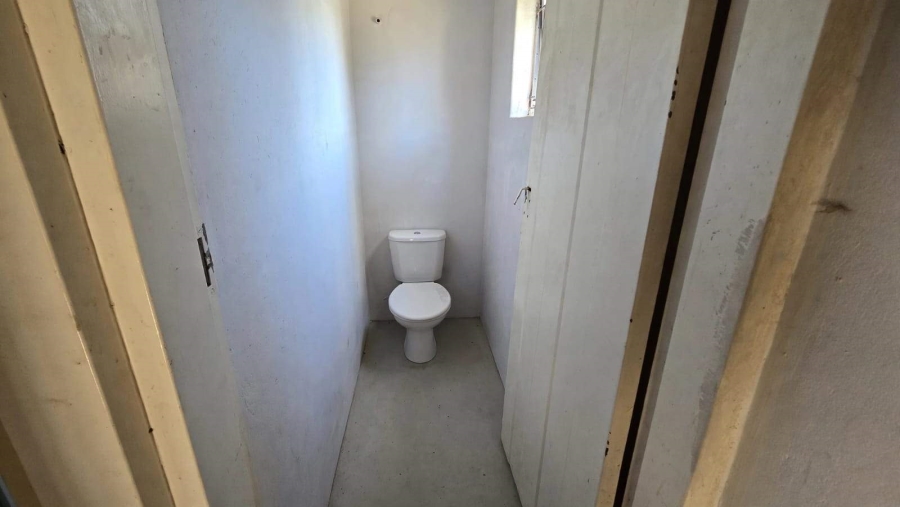 5 Bedroom Property for Sale in Annadale Limpopo