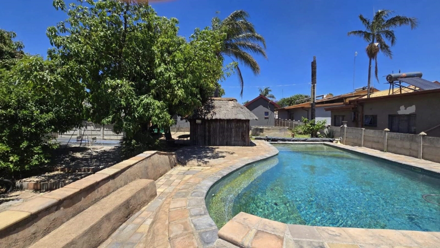 5 Bedroom Property for Sale in Annadale Limpopo
