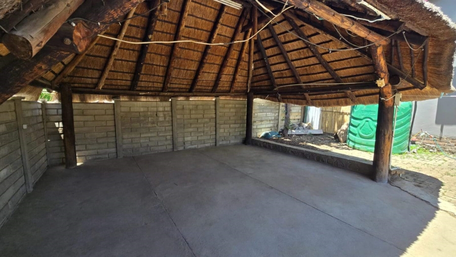 5 Bedroom Property for Sale in Annadale Limpopo