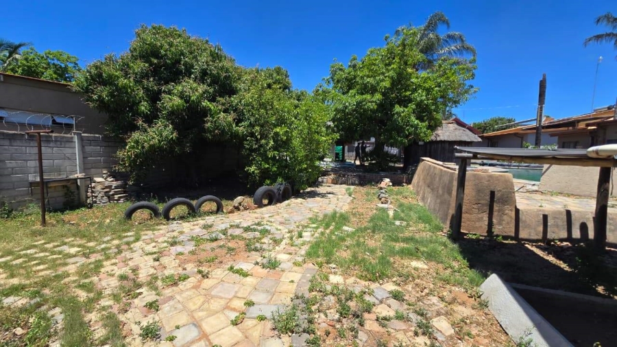 5 Bedroom Property for Sale in Annadale Limpopo