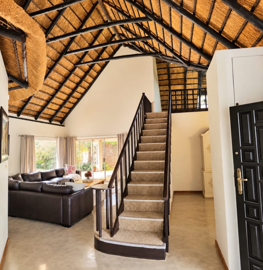 5 Bedroom Property for Sale in Modimolle Limpopo