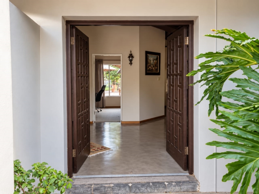 5 Bedroom Property for Sale in Modimolle Limpopo