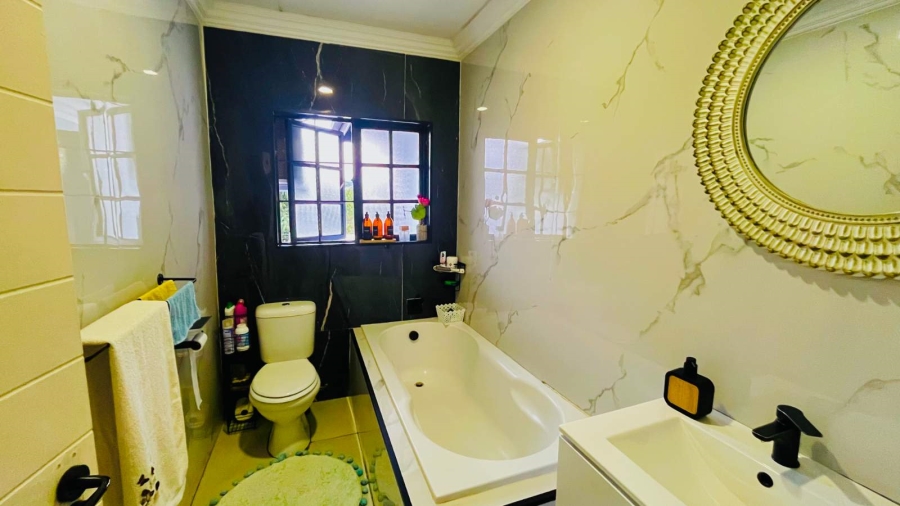 3 Bedroom Property for Sale in Agatha Park Limpopo