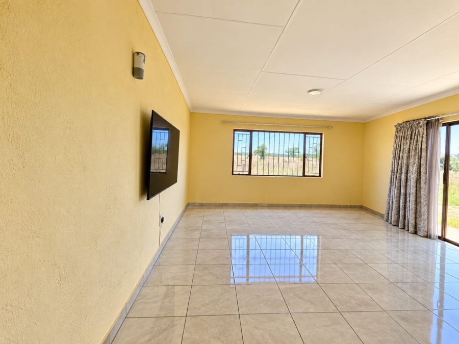 2 Bedroom Property for Sale in Kalkfontein A H Limpopo