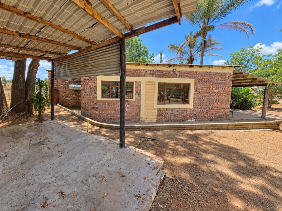 To Let  Bedroom Property for Rent in Kalkfontein A H Limpopo