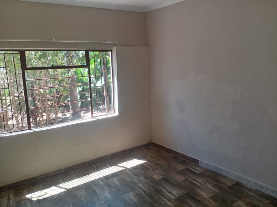 To Let Commercial Property for Rent in Kalkfontein A H Limpopo