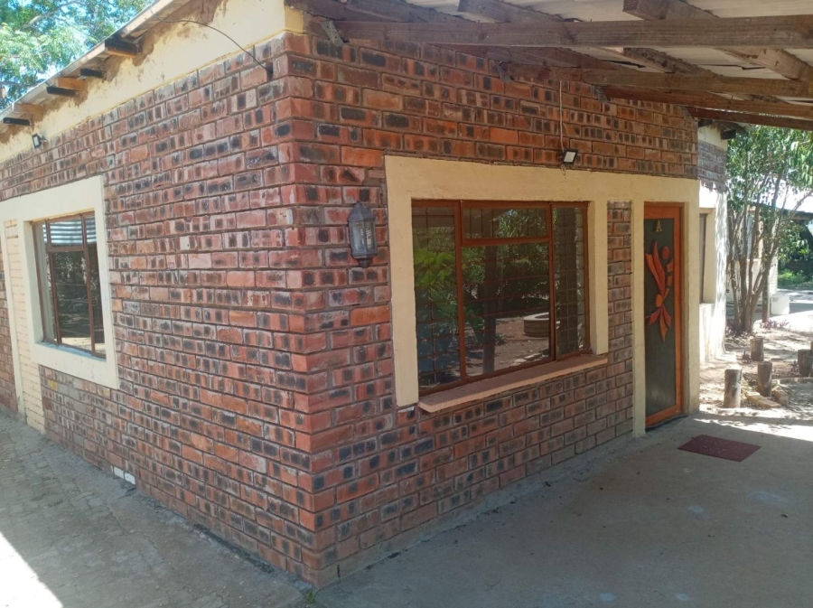 To Let Commercial Property for Rent in Kalkfontein A H Limpopo