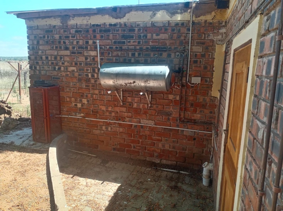 To Let Commercial Property for Rent in Kalkfontein A H Limpopo