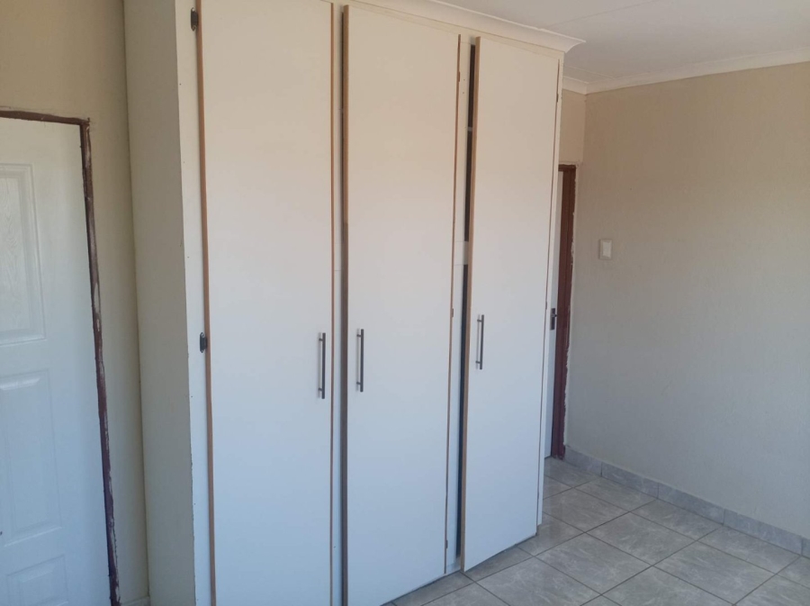 To Let Commercial Property for Rent in Kalkfontein A H Limpopo