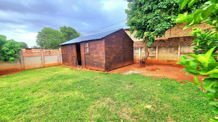 4 Bedroom Property for Sale in Impala Park Limpopo
