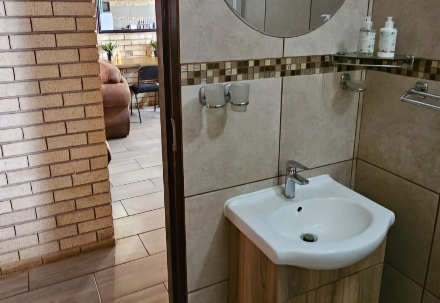 18 Bedroom Property for Sale in Northam Limpopo