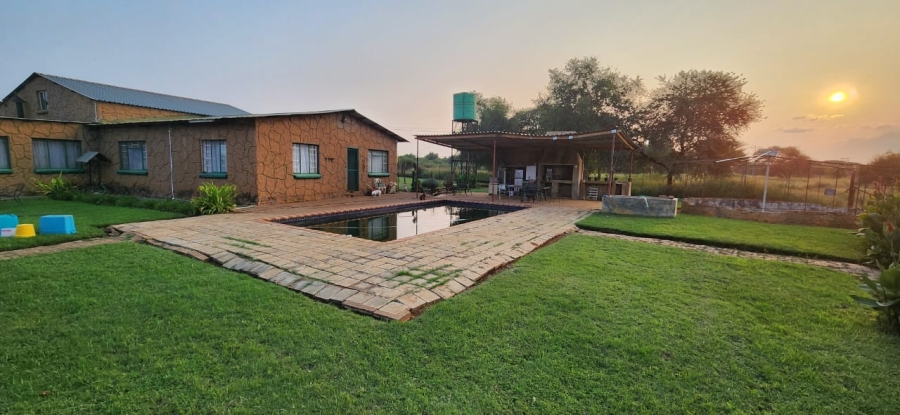 7 Bedroom Property for Sale in Northam Limpopo