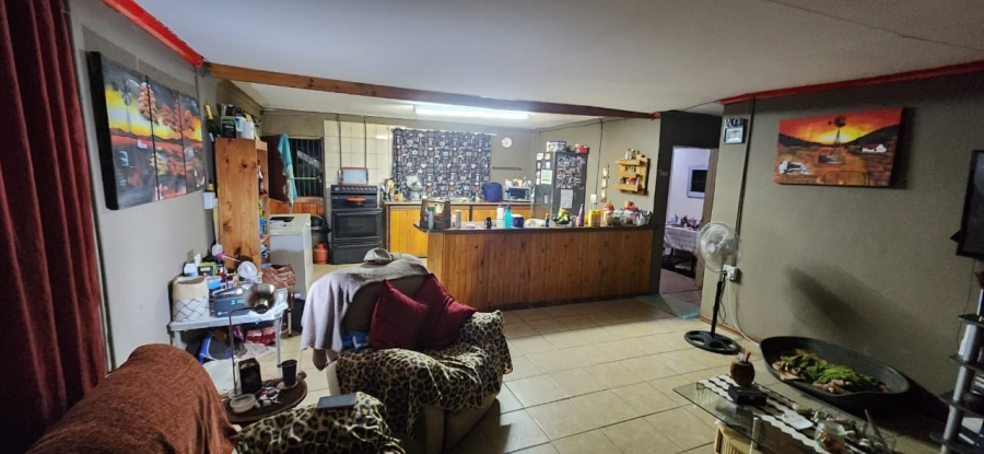 7 Bedroom Property for Sale in Northam Limpopo