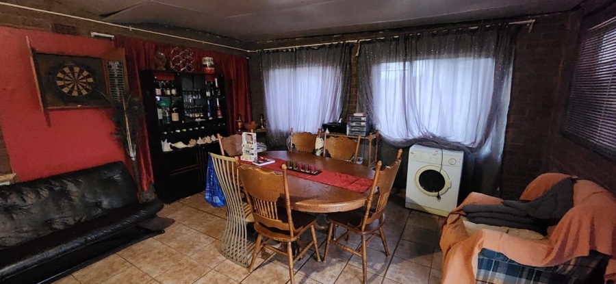 7 Bedroom Property for Sale in Northam Limpopo