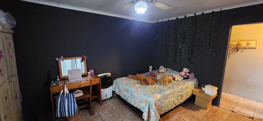 7 Bedroom Property for Sale in Northam Limpopo