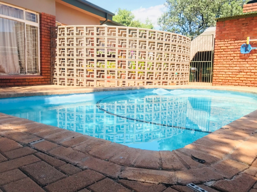 To Let 4 Bedroom Property for Rent in Impala Park Limpopo