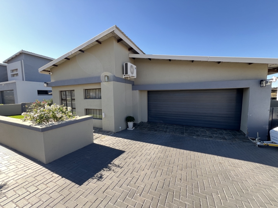 3 Bedroom Property for Sale in Woodhill Estate Limpopo