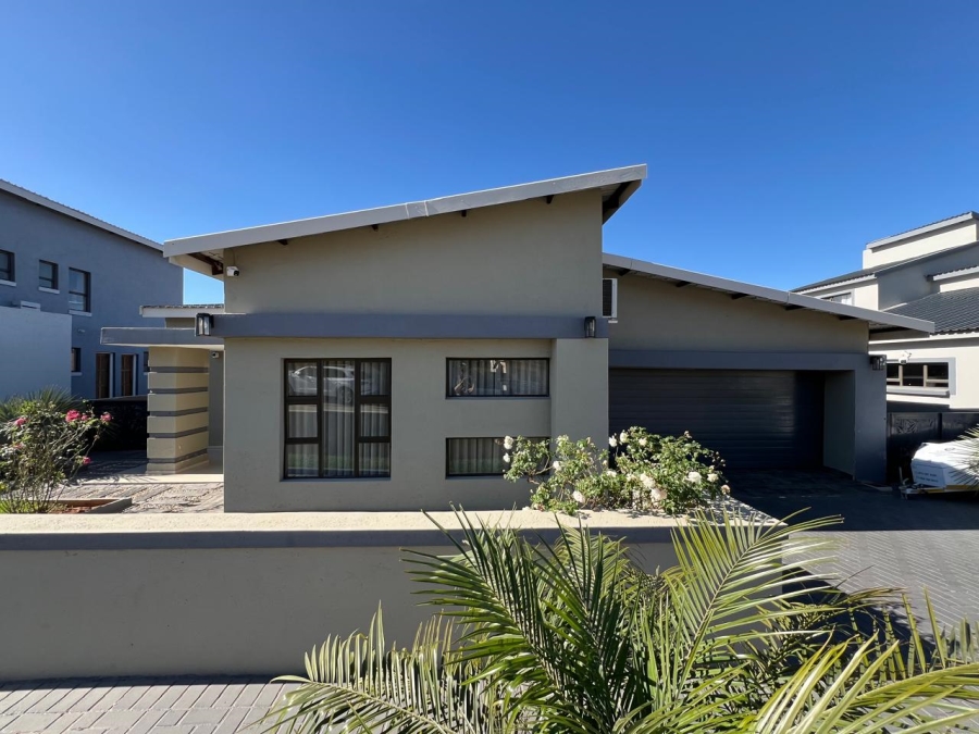 3 Bedroom Property for Sale in Woodhill Estate Limpopo
