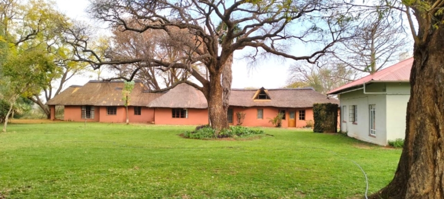 6 Bedroom Property for Sale in Mokopane Rural Limpopo