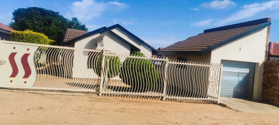 To Let 3 Bedroom Property for Rent in African Jewel Limpopo