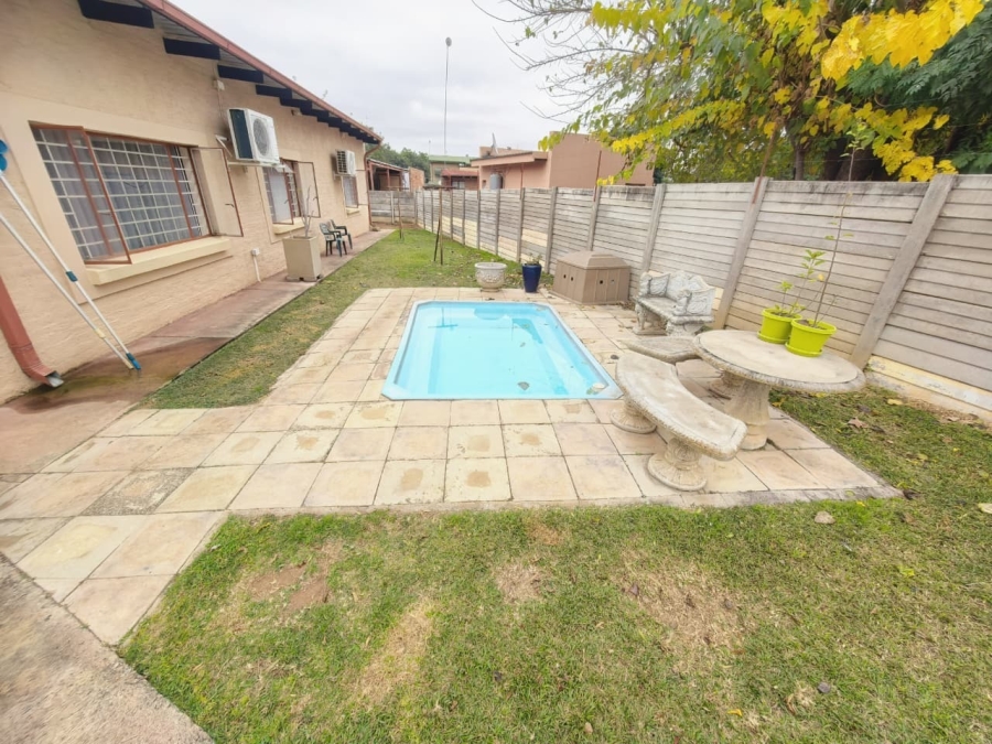 5 Bedroom Property for Sale in Welgelegen Limpopo