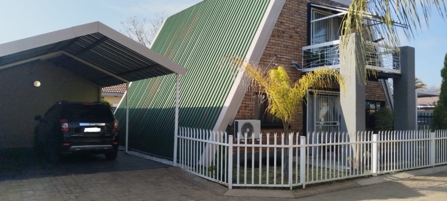 4 Bedroom Property for Sale in Onverwacht Limpopo