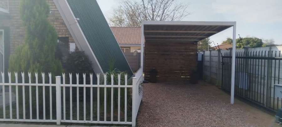 4 Bedroom Property for Sale in Onverwacht Limpopo