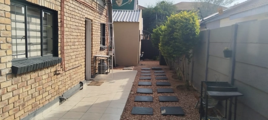 4 Bedroom Property for Sale in Onverwacht Limpopo