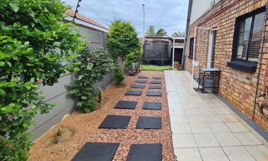 4 Bedroom Property for Sale in Onverwacht Limpopo