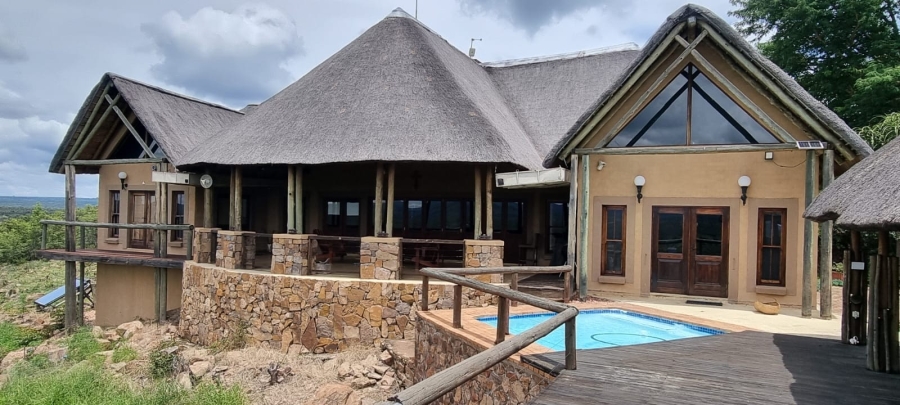 5 Bedroom Property for Sale in Vaalwater Limpopo