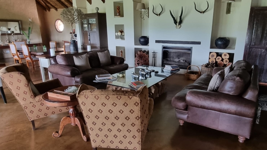 5 Bedroom Property for Sale in Vaalwater Limpopo