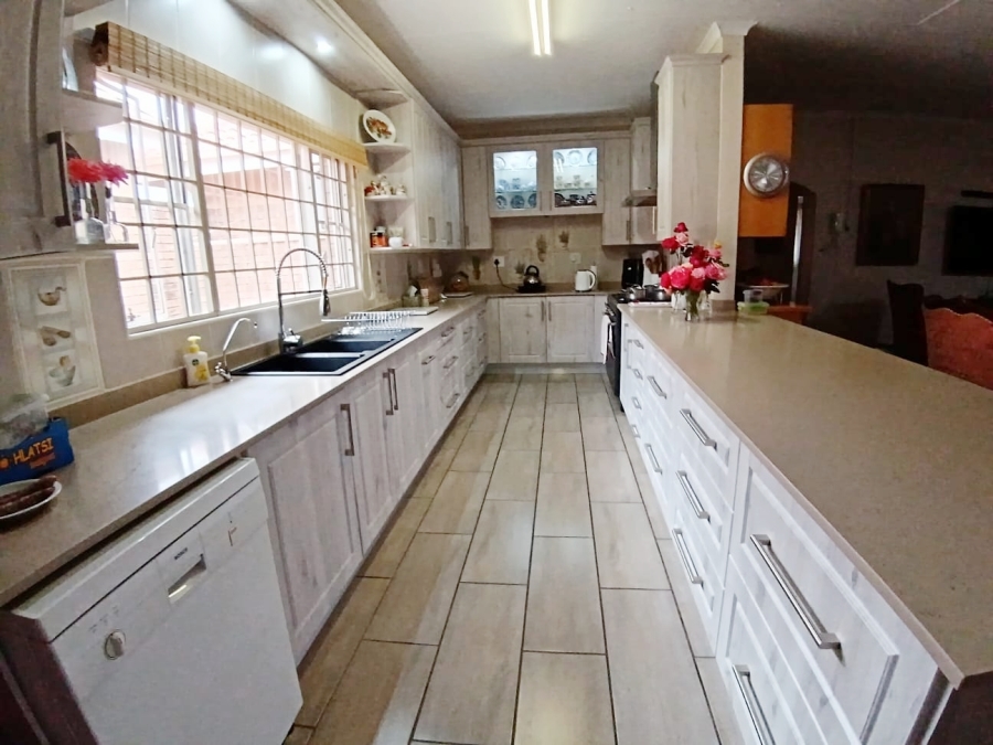 3 Bedroom Property for Sale in Mookgopong Limpopo