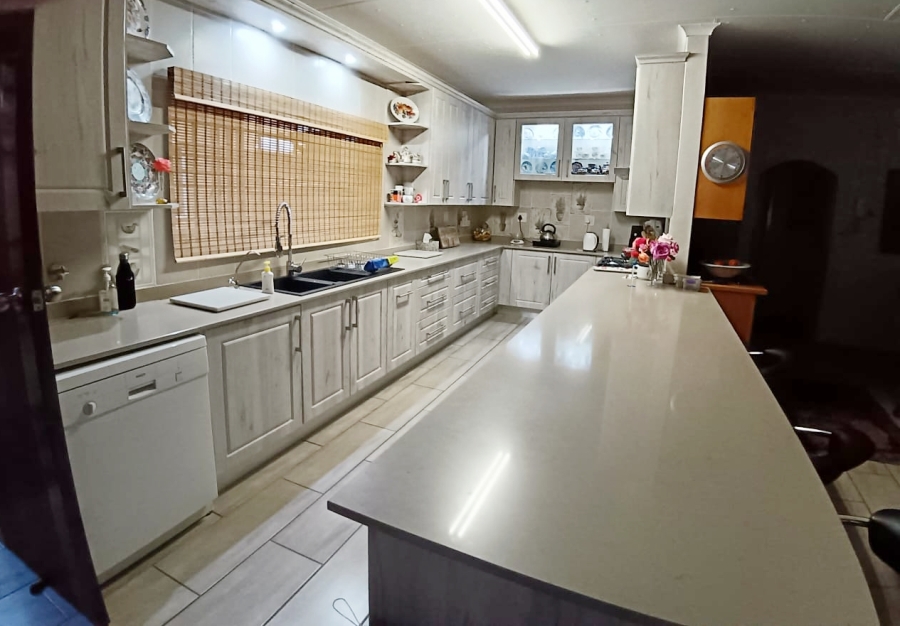 3 Bedroom Property for Sale in Mookgopong Limpopo