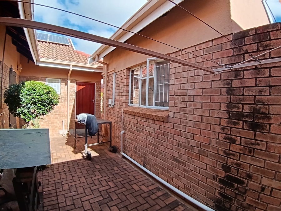 3 Bedroom Property for Sale in Mookgopong Limpopo