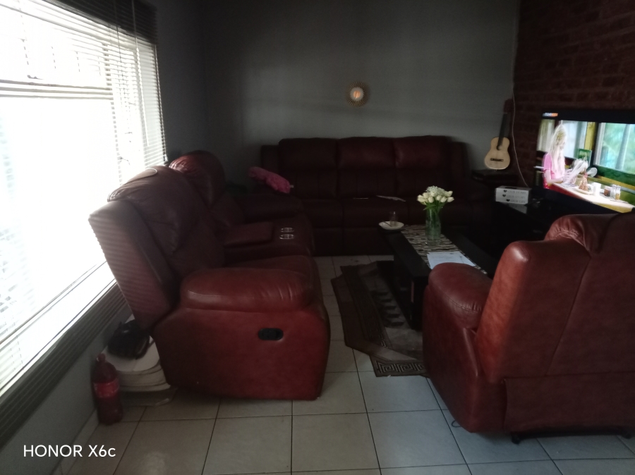 2 Bedroom Property for Sale in Aventura Warmbaths Limpopo