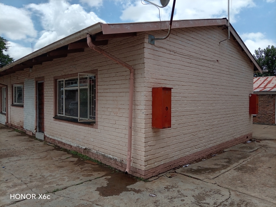 2 Bedroom Property for Sale in Aventura Warmbaths Limpopo