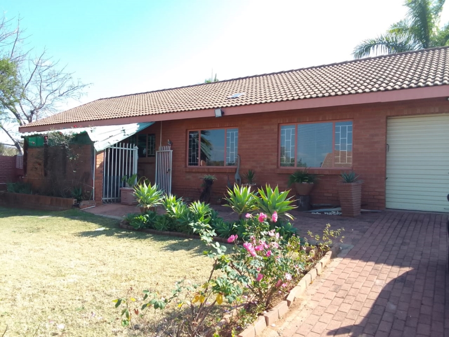 3 Bedroom Property for Sale in Aventura Warmbaths Limpopo