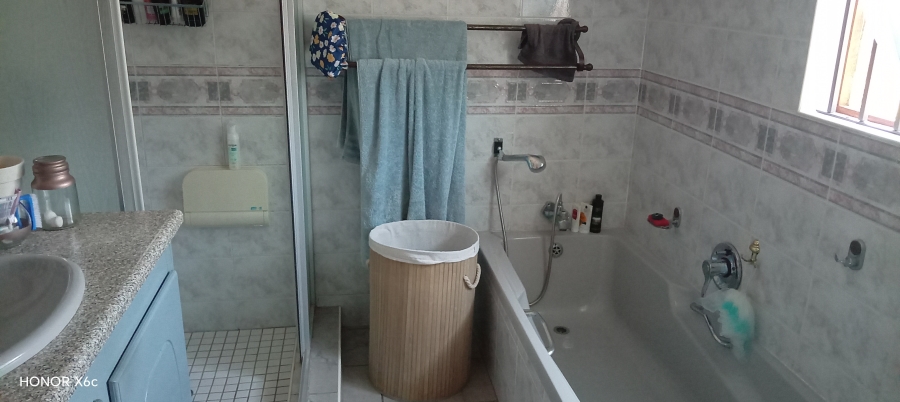 3 Bedroom Property for Sale in Aventura Warmbaths Limpopo