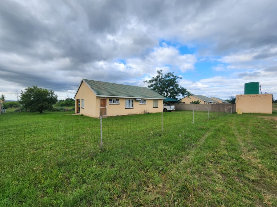 To Let 3 Bedroom Property for Rent in Doornbult Limpopo