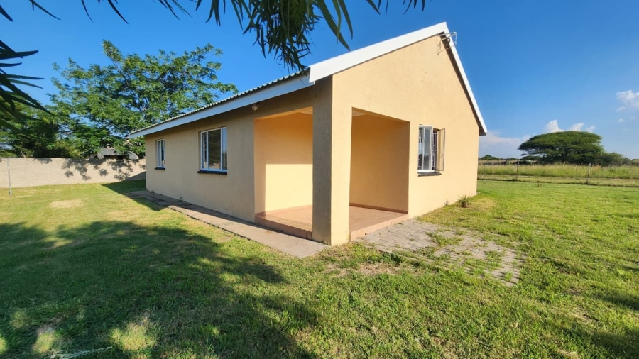 To Let 3 Bedroom Property for Rent in Doornbult Limpopo